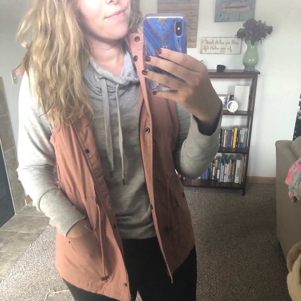 Pale Pink Vest